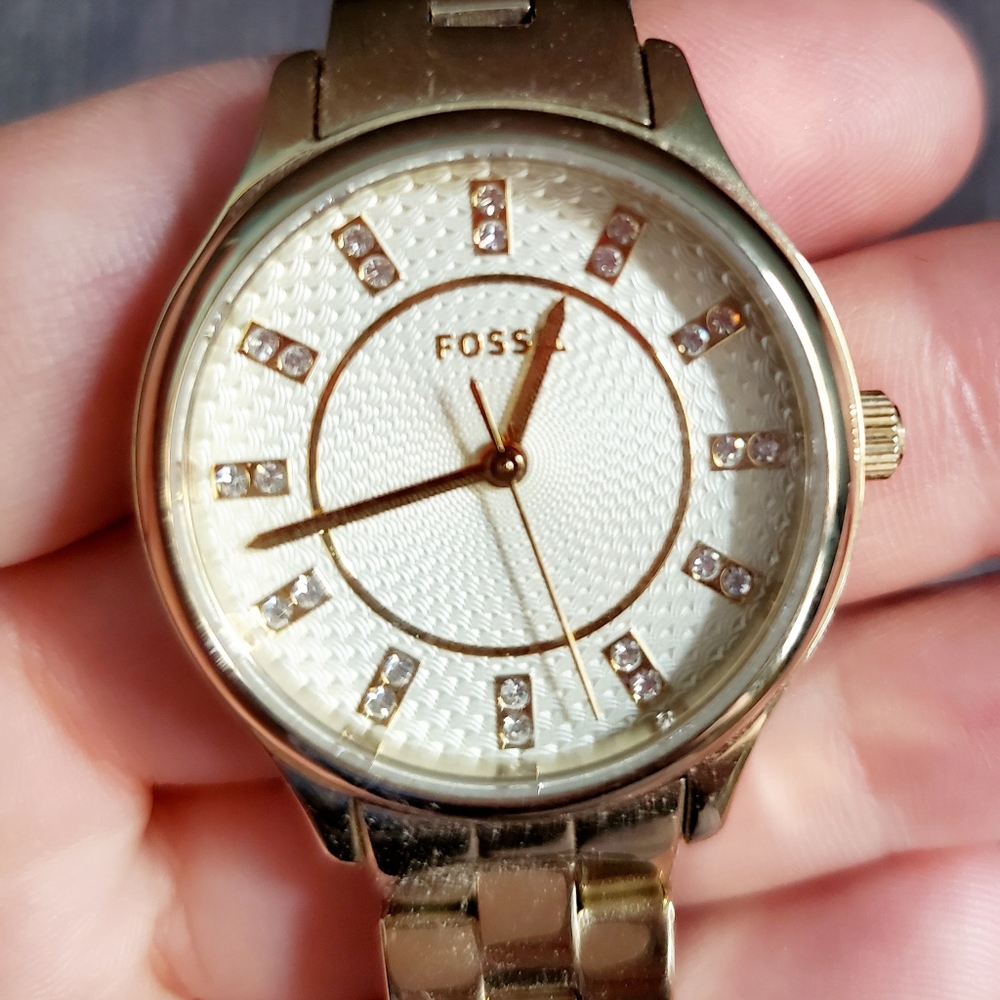 Gold Fossil Watch - image 3